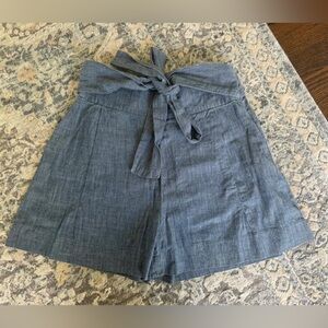 New with tags chambray shorts with front tie